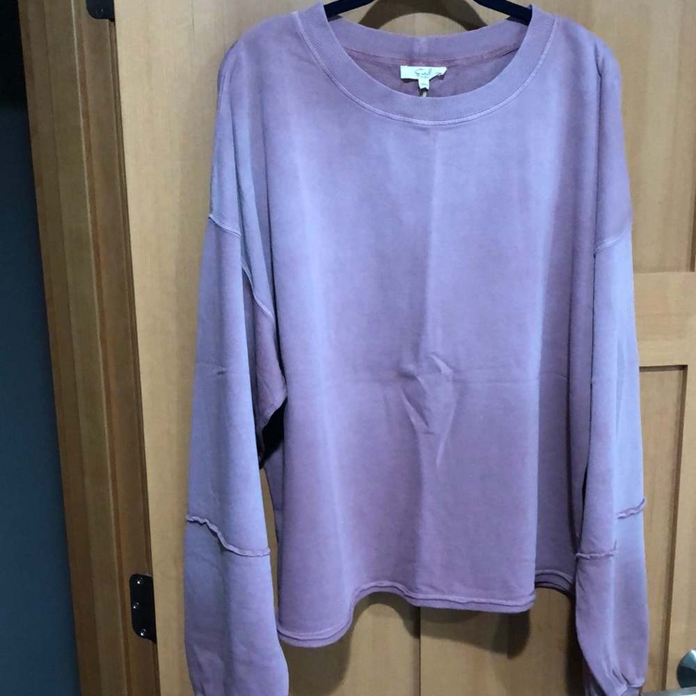 NWT easel oversized ombré mauve color long sleeve shirt
